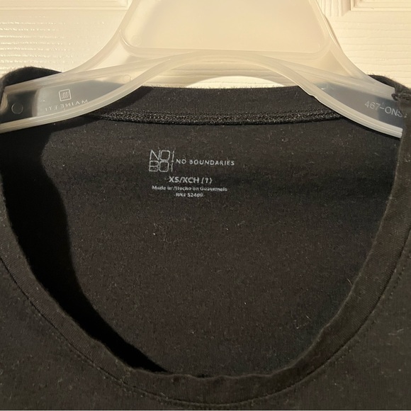 NO BOUNDARIES Juniors Women’s XS XCH (7) Black Tee Shirt Top T-Shirts Gently use - Picture 2 of 2